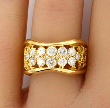 Estate 18K Yellow Gold 1.02CT Natural Diamond Vintage Ladies Size 7 Ring