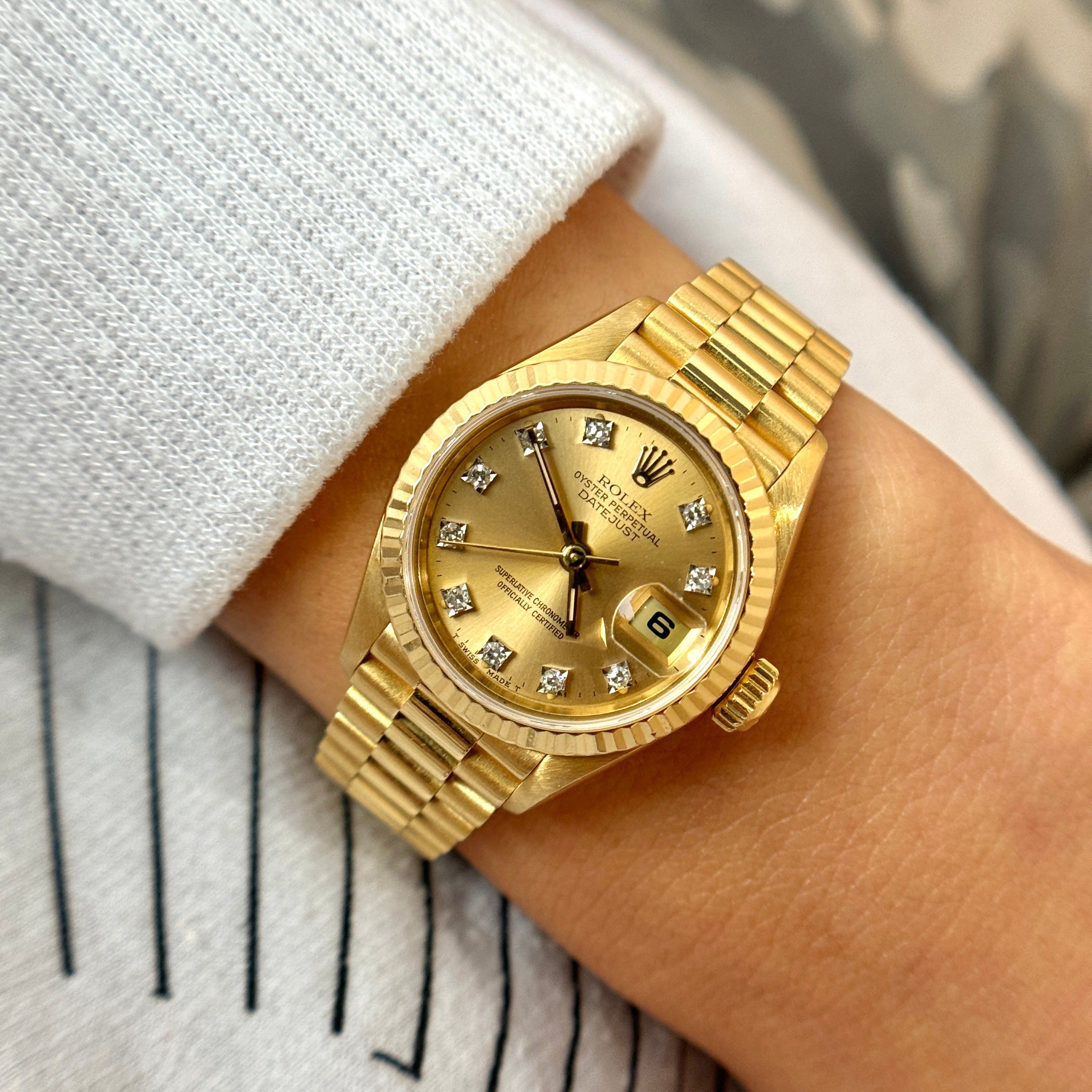 Rolex Lady-Datejust 26mm Factory Diamond Champagne Dial 18K Yellow Gol