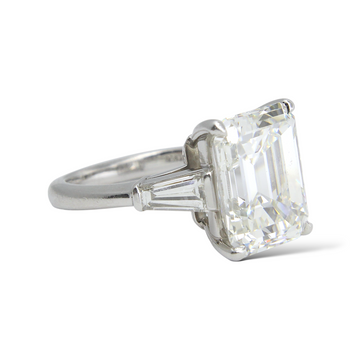 TIFFANY AND CO Diamond Engagement Ring 6.05 CT Emerald Cut Platinum Certified H VS1 Three Stone Ring