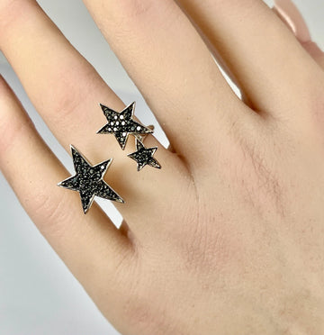 Orianne Collins 18k White Gold Black Diamond Star 0.5 ctw Ring 
