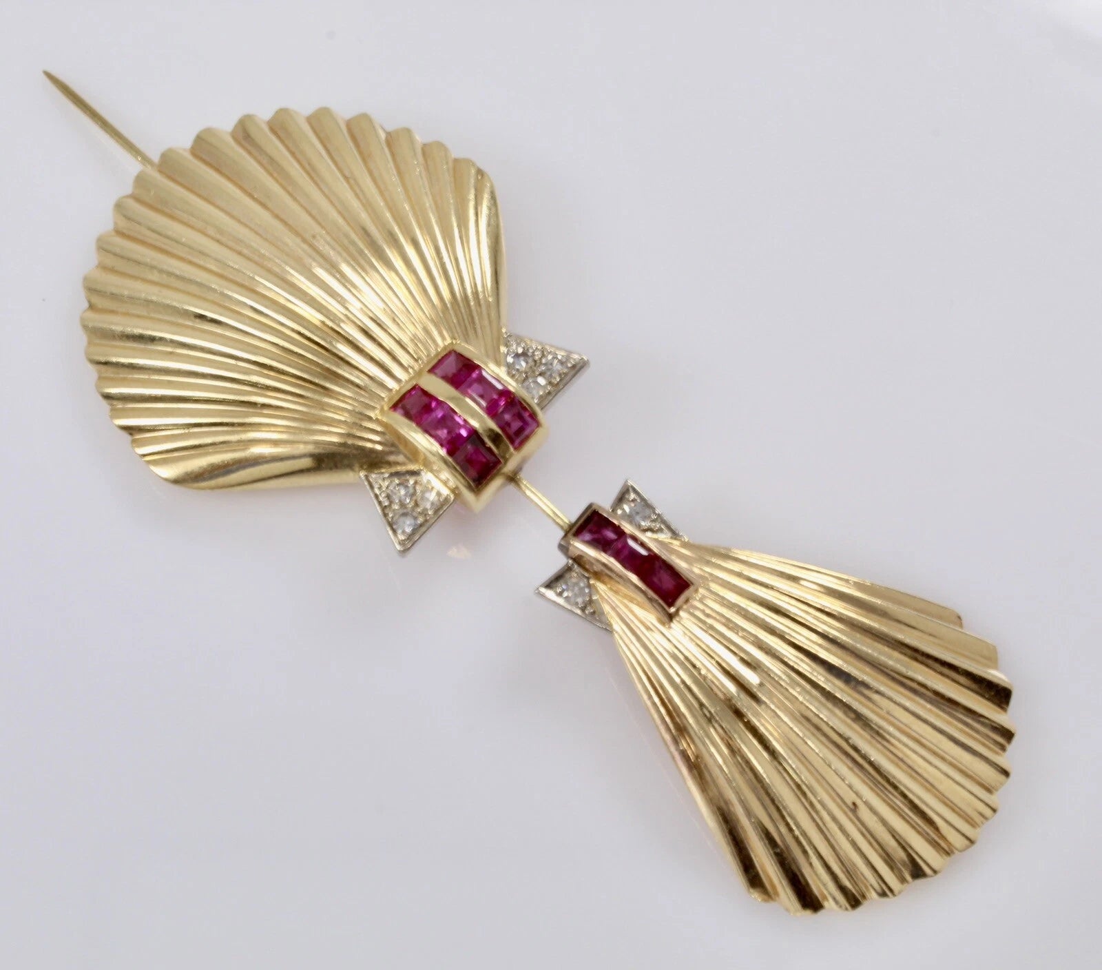 14k Rose Gold Natural Ruby Diamond Sea Shell Retro Jabot Pin Broach 1940s 